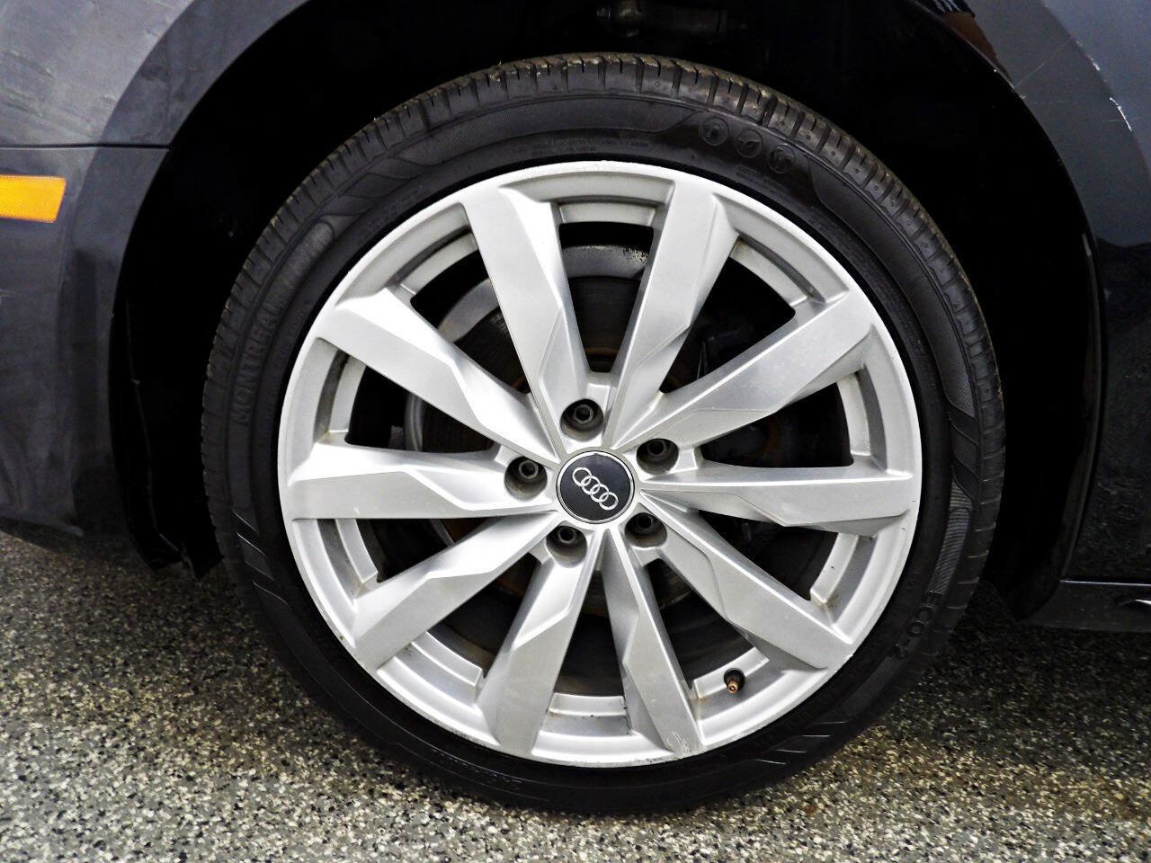 Used 2018 Audi A4 2.0T Ultra Premium w/ Convenience Package FWD image 19