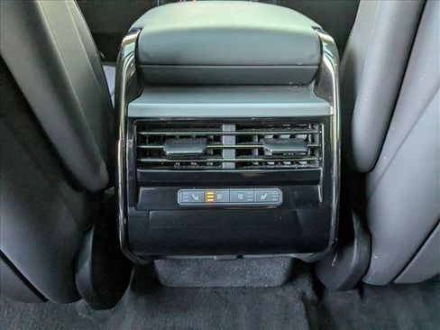 Certified 2023 Land Rover Range Rover Sport SE image 19