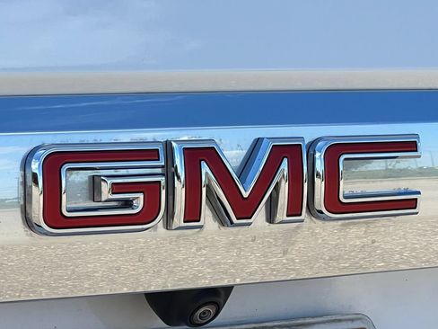 Used 2023 GMC Yukon Denali AWD/4WD image 57