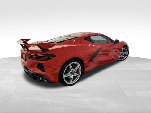 Used 2024 Chevrolet Corvette Stingray Preferred Cpe image 5