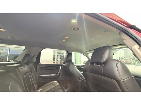 Used 2010 GMC Acadia SLT FWD image 10