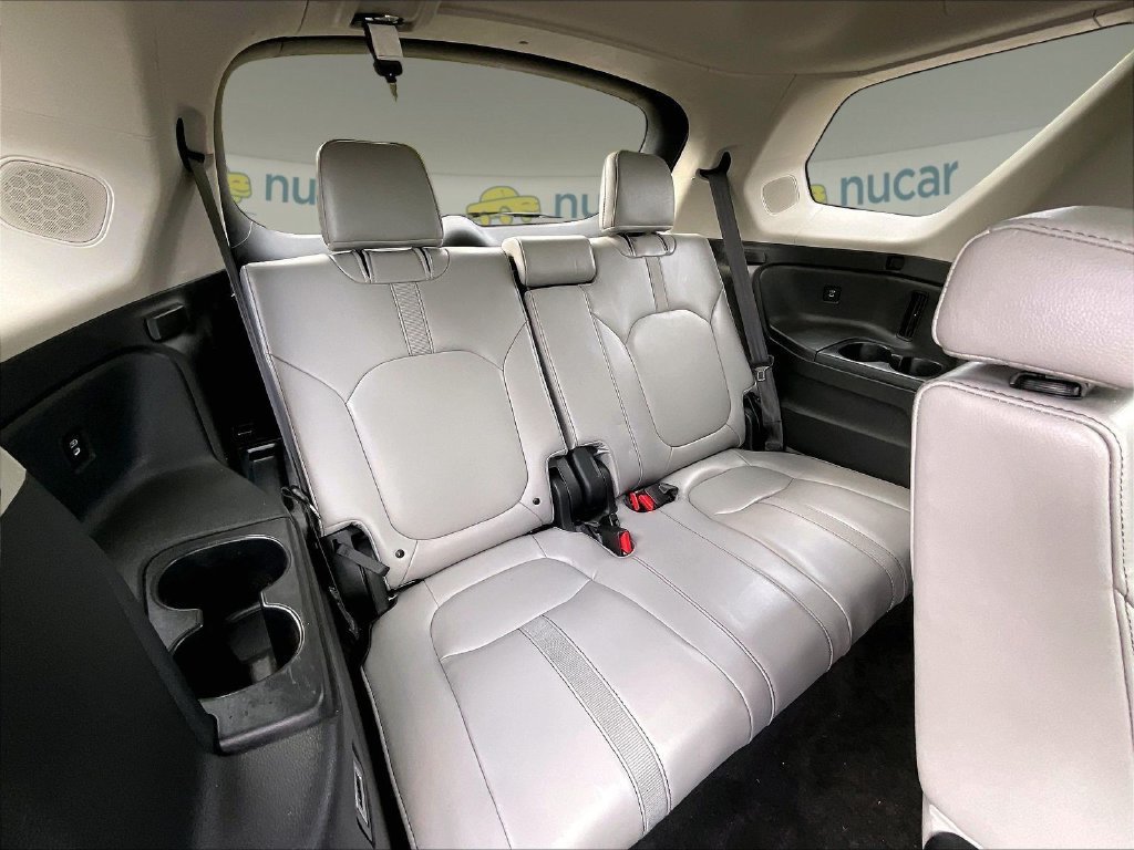Used 2024 Honda Pilot Touring image 17