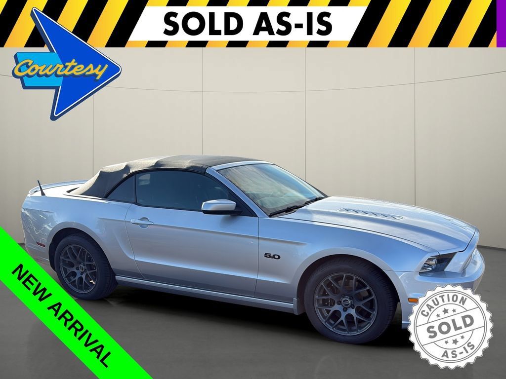 Used 2014 Ford Mustang GT w/ Equipment Group 301A RWD image 1