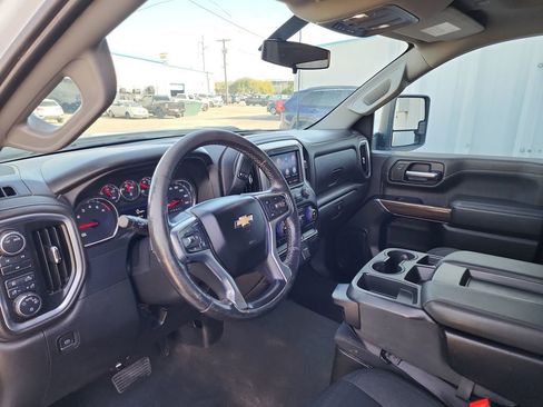Used 2023 Chevrolet Silverado 2500 LT w/ Convenience Package image 13