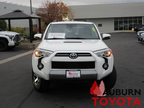 Certified 2022 Toyota 4Runner TRD Off-Road Premium image 26