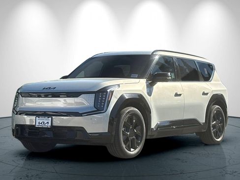 New 2026 Kia EV9 Land image 8