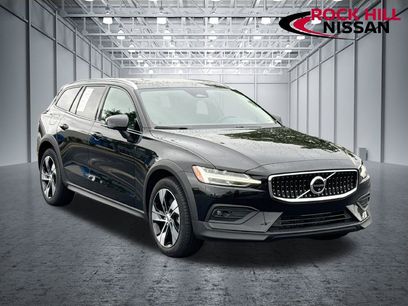Used 2025 Volvo V60 B5 Cross Country Plus