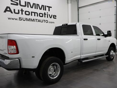 Used 2024 RAM 3500 Tradesman w/ Chrome Appearance Group image 4