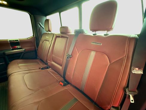 Used 2022 Ford F250 Platinum w/ FX4 Off-Road Package image 24