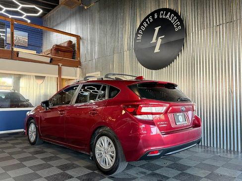 Used 2018 Subaru Impreza 2.0i Premium AWD/4WD image 3