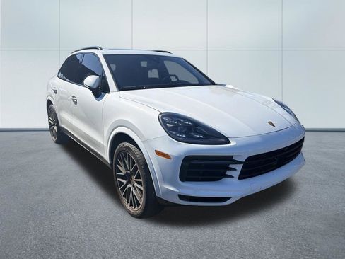 Used 2021 Porsche Cayenne AWD/4WD image 3