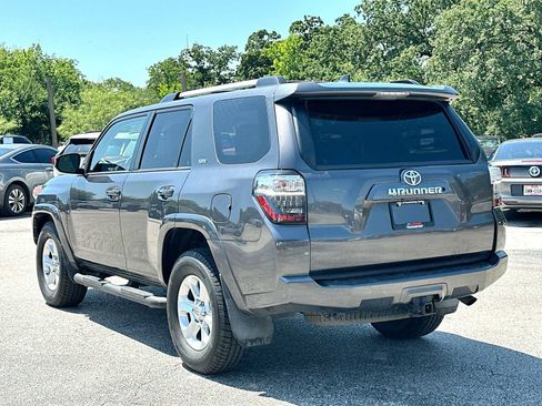 Used 2021 Toyota 4Runner SR5 RWD image 13