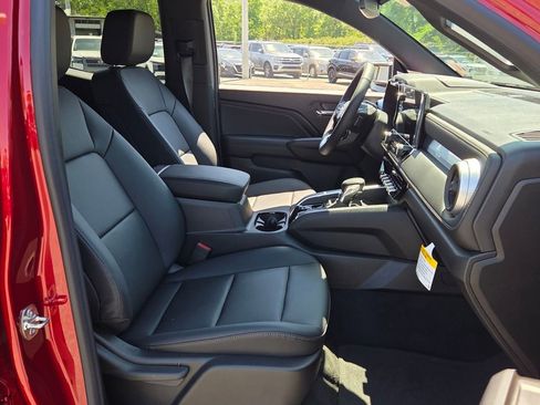 New 2026 Chevrolet Colorado LT w/ LT Convenience Package RWD image 13