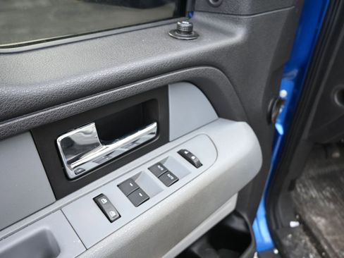 Used 2013 Ford F150 XLT w/ XLT Chrome Pkg image 5