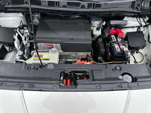 Used 2020 Nissan Leaf SL Plus FWD image 10