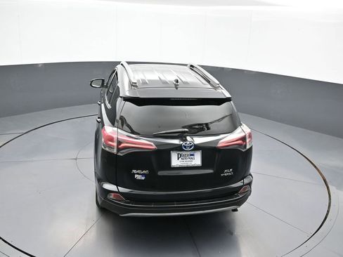 Certified 2018 Toyota RAV4 XLE w/ Convenience Package image 38