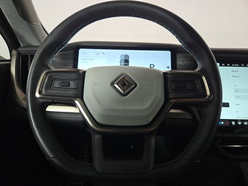 Used 2023 Rivian R1T Adventure AWD/4WD image 26