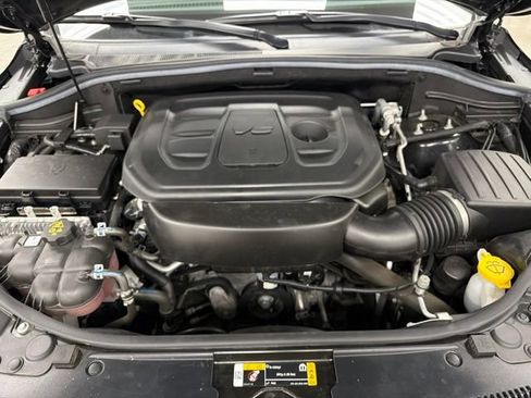 Used 2022 Jeep Grand Cherokee Limited AWD/4WD image 29