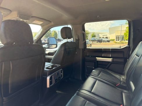 Used 2020 Ford F250 Lariat w/ Tremor Off-Road Package AWD/4WD image 37