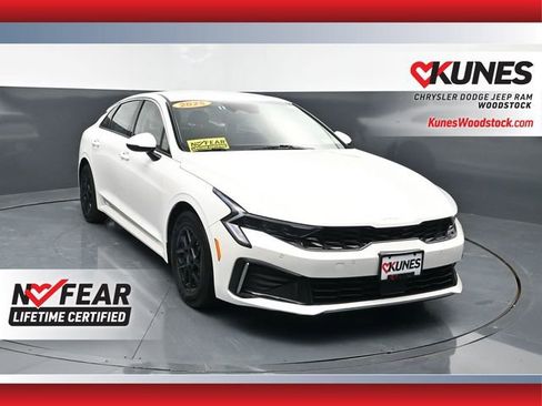 Used 2025 Kia K5 LXS FWD image 1