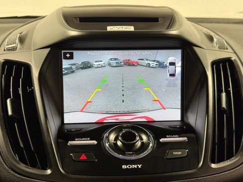 Used 2017 Ford Escape Titanium AWD/4WD image 32