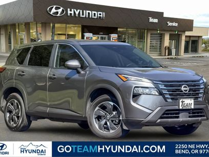 Used 2025 Nissan Rogue SV