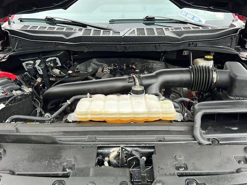 Used 2024 Ford F150 Lariat w/ Equipment Group 502A High AWD/4WD image 28