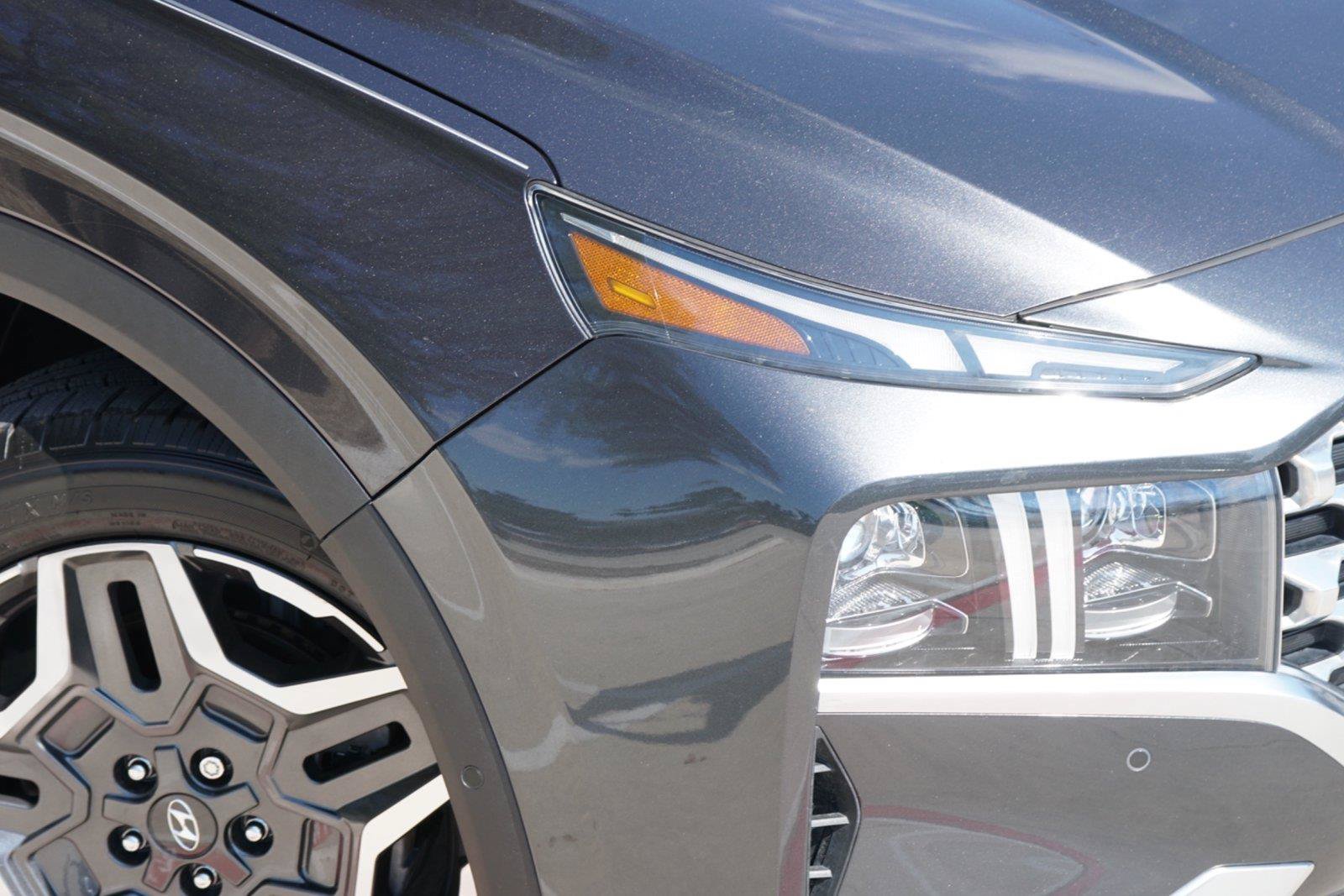 Used 2021 Hyundai Santa Fe Limited FWD image 3
