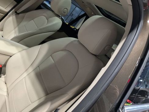 Used 2016 Mercedes-Benz GLC 300 4MATIC image 20