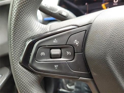 Used 2024 Chevrolet Trax LT image 36