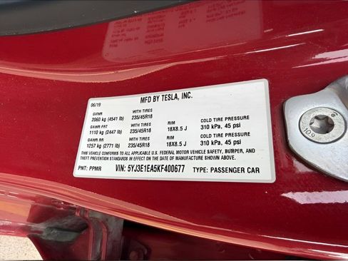 Used 2019 Tesla Model 3 Standard Range Plus RWD image 38