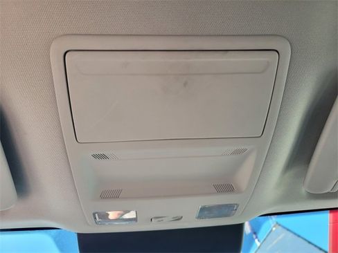 Used 2022 Ford Maverick XLT image 22