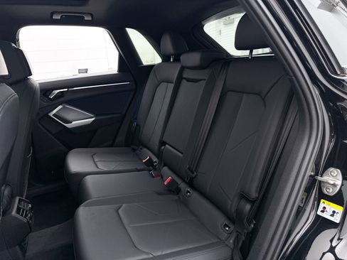 Used 2024 Audi Q3 2.0T Premium Plus w/ Premium Plus Package AWD/4WD image 30