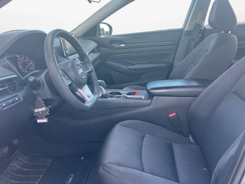 Used 2019 Nissan Altima 2.5 S FWD image 15