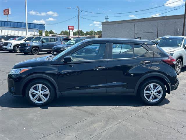 Used 2022 Nissan Kicks S FWD image 7