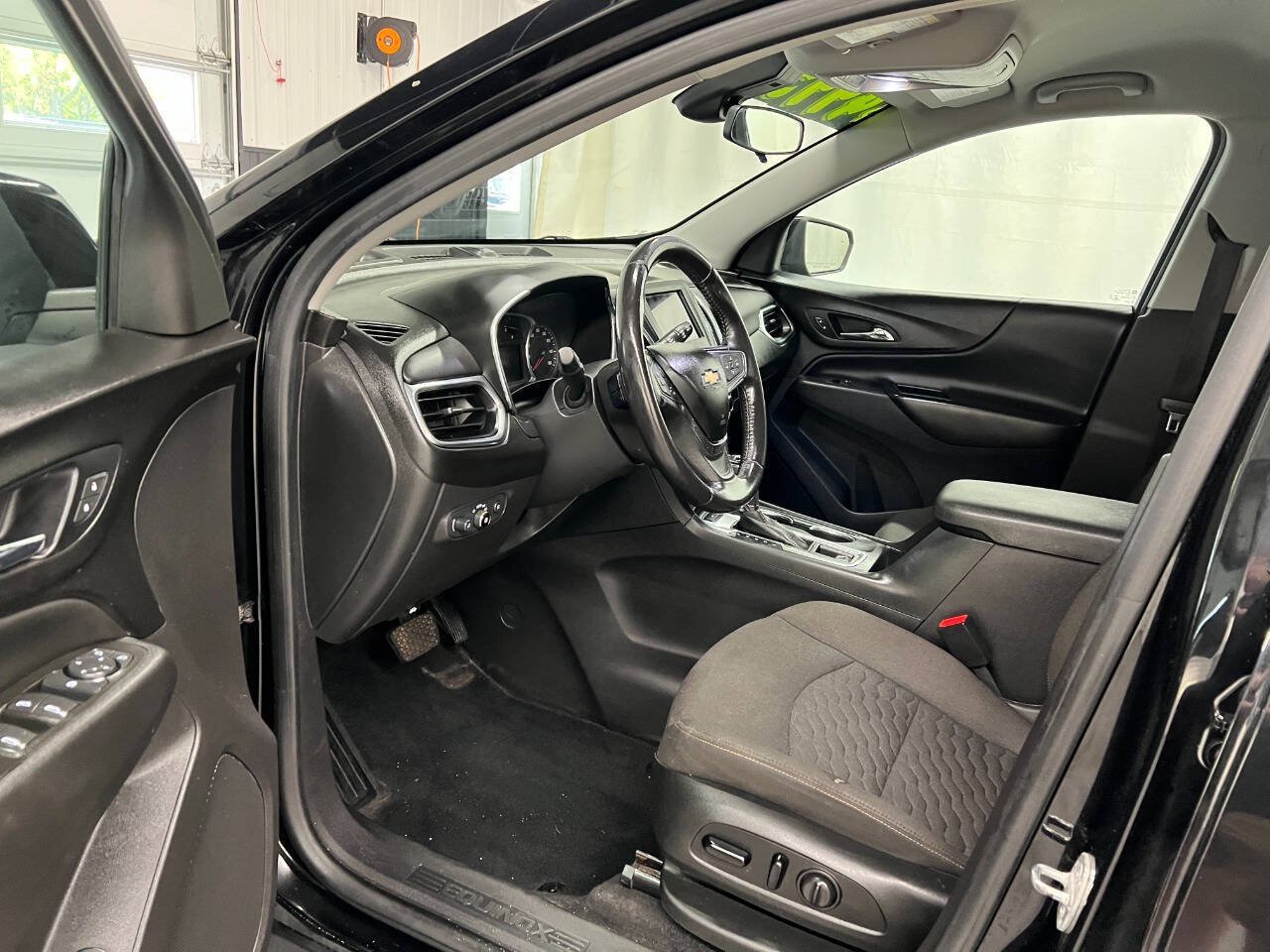 Used 2021 Chevrolet Equinox LT AWD/4WD image 7