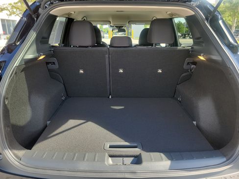 Certified 2025 Nissan Kicks SV FWD image 11