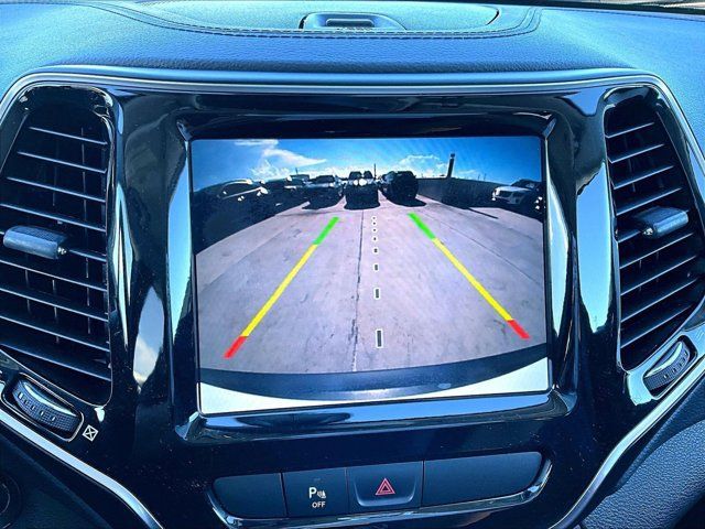 Used 2020 Jeep Cherokee Limited FWD image 23