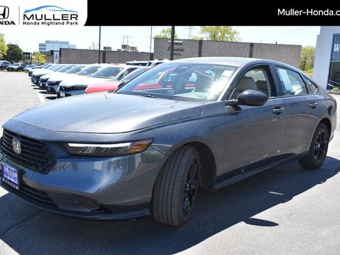 Certified 2025 Honda Accord SE image 1
