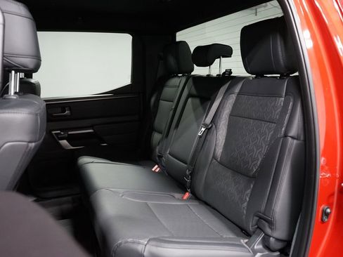 Used 2025 Toyota Tundra Limited image 30