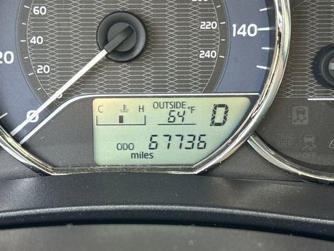 Used 2016 Toyota Corolla LE FWD image 10
