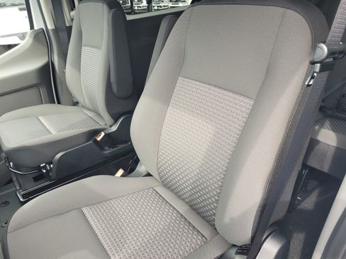 New 2025 Ford Transit 350 XL image 9