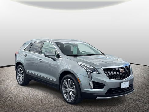 Certified 2025 Cadillac XT5 Premium Luxury FWD image 25