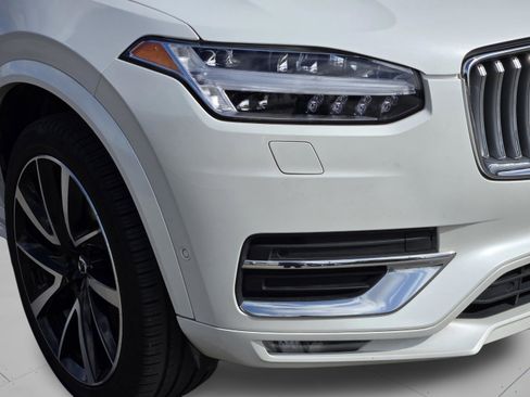 Used 2023 Volvo XC90 B6 Plus w/ Protection Package Premier AWD/4WD image 32