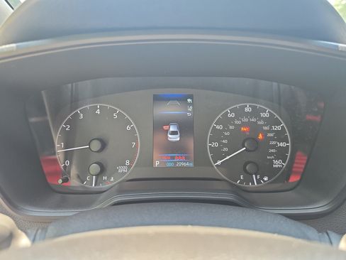 Used 2024 Toyota Corolla SE w/ SE Premium Package FWD image 18