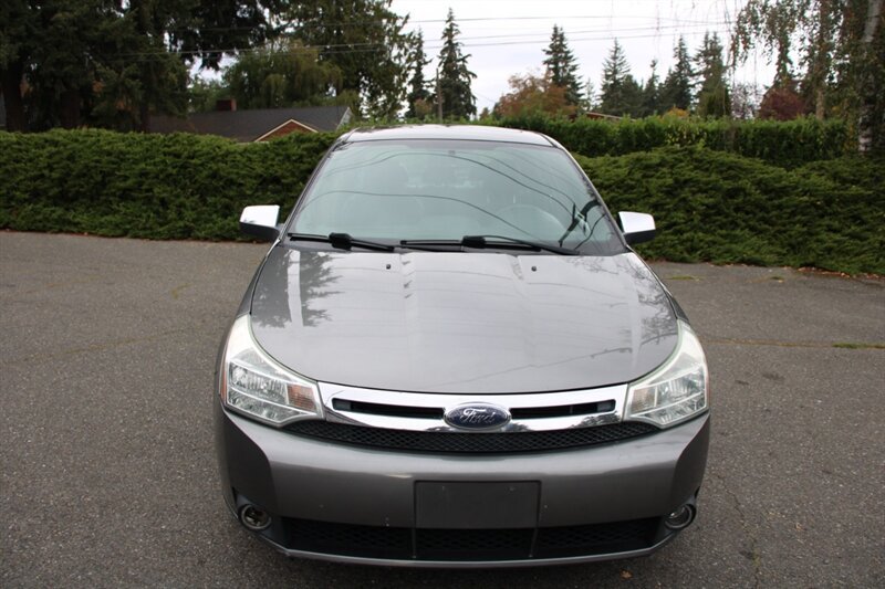 Used 2010 Ford Focus SEL FWD image 10