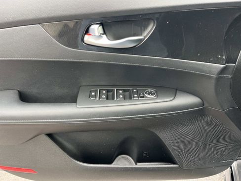 Used 2023 Kia Forte GT-Line w/ GT-Line Premium Package image 25