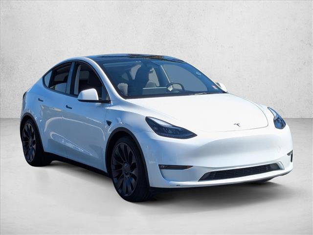 Used 2025 Tesla Model Y Performance AWD/4WD image 3