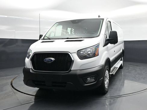 Used 2025 Ford Transit 250 Low Roof w/ Exterior Upgrade Package RWD image 54