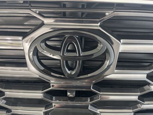 New 2026 Toyota Sequoia Platinum AWD/4WD image 38